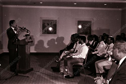 YB DATUK SERI ANWAR IBRAHIM