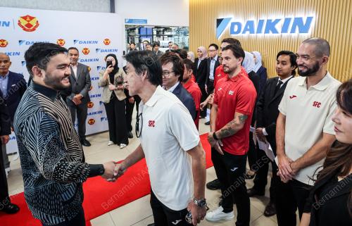 TENGKU AMIR SHAH SULTAN SHARAFUDDIN IDRIS SHAH