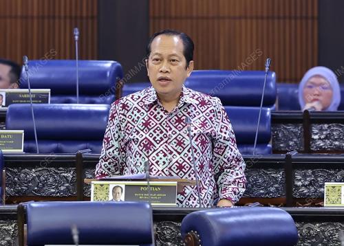 DATUK SERI AHMAD MASLAN