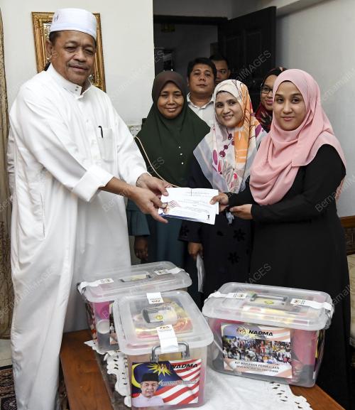 KL11_24112017_BANTUAN_BN201711232352