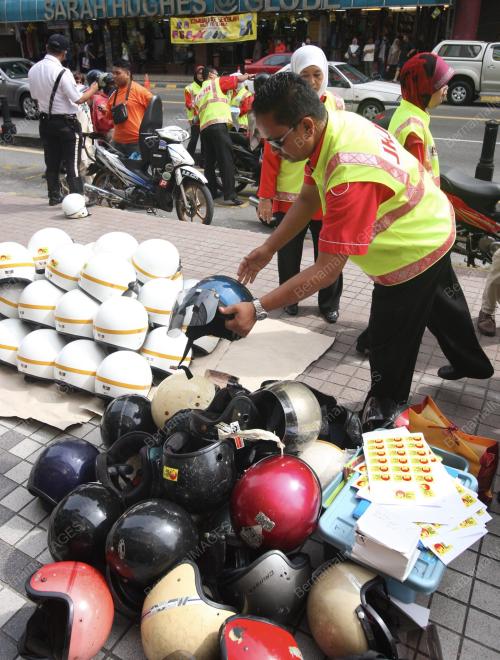 POGRAM ADVOKASI KESELAMATAN JALAN RAYA