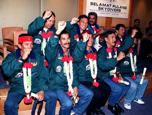 MILLENNIUM JUMP TEAM
