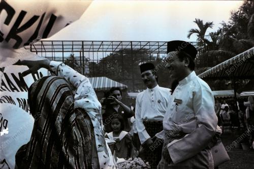 DATUK SERI DR MAHATHIR MOHAMAD