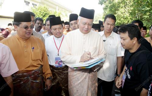 DATUK SERI NAJIB TUN RAZAK