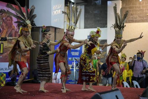 PROGRAM RAMAH UNITI KAAMATAN & GAWAI