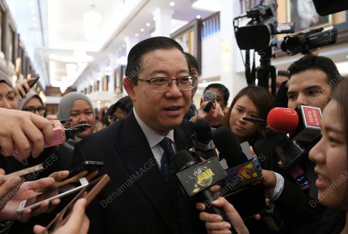 KL11_25102018_PARLIMEN