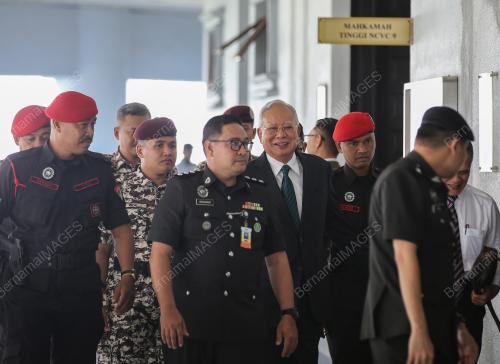 DATUK SERI NAJIB TUN RAZAK