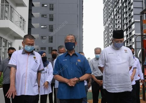 TAN SRI MUHYIDDIN YASSIN