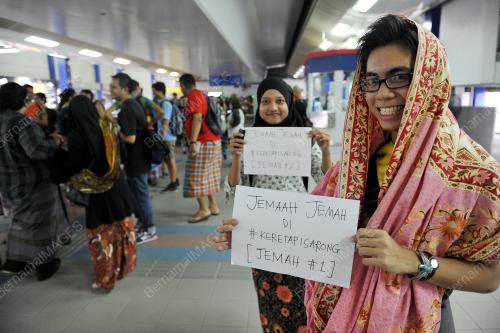KL11_26042014_SARONG