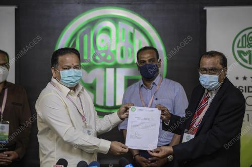 TAN SRI S.A VIGNESWARAN