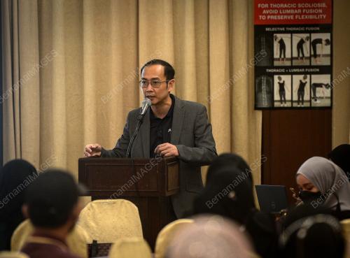 DR LIM SZE WEI