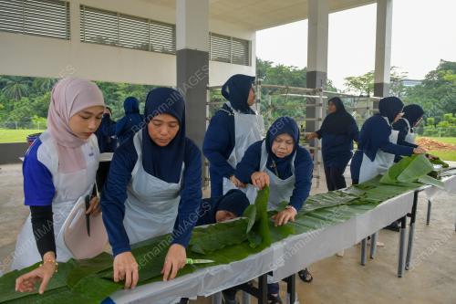 PROGRAM GOTONG ROYONG WARGA PARLIMEN