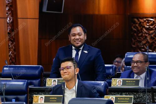MOHD NAIM KURNIAWAN MOKHTAR
