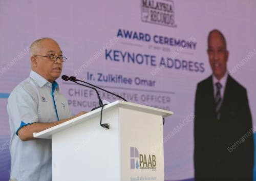 IR ZULKIFLEE OMAR