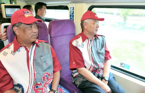 MOHD NAJIB TUN ABDUL RAZAK