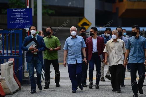 DATUK SERI NAJIB TUN RAZAK