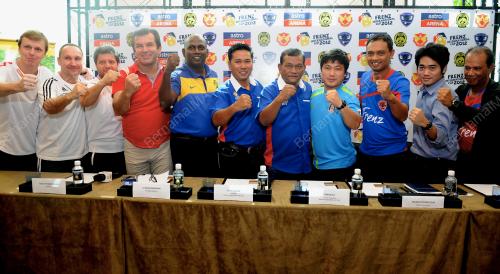 KL11_27122012_PC_FRENZ_CUP