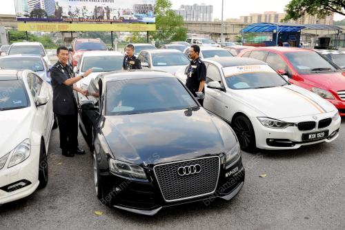 KL11_28042015_LAW_KERETA
