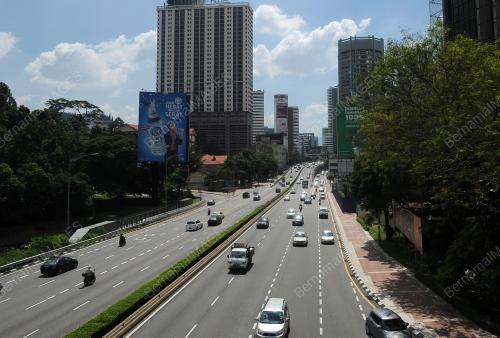 KL11_28062017_TINJAUAN_TRAFIK
