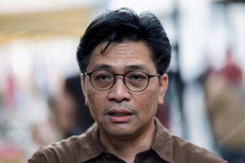 MOHD RADZI OMAR