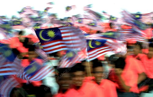 KL11_28082015_RAPTAI