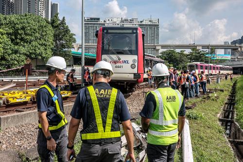 TREN TERGELINCIR