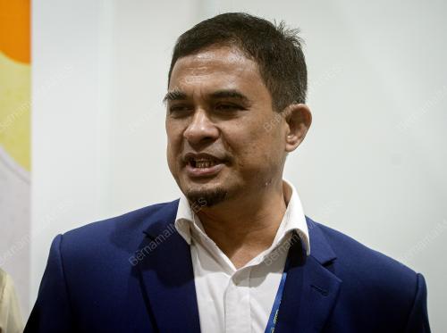DR AMMAR HASSAN