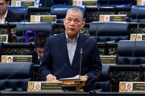 DATUK SERI FADILLAH YUSOF