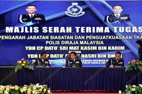 DATUK SERI AYOB KHAN MYDIN PITCHAY