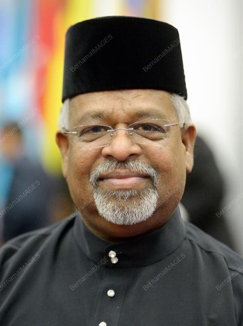 KL11_30052014_ANGKAT_SUMPAH