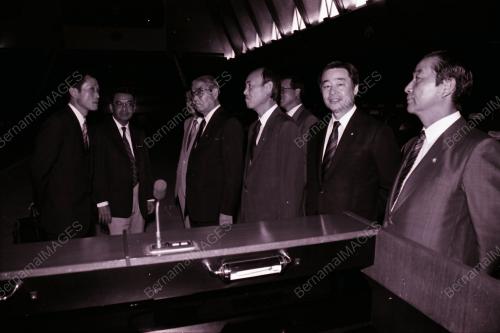 SPEAKER DEWAN KOREA