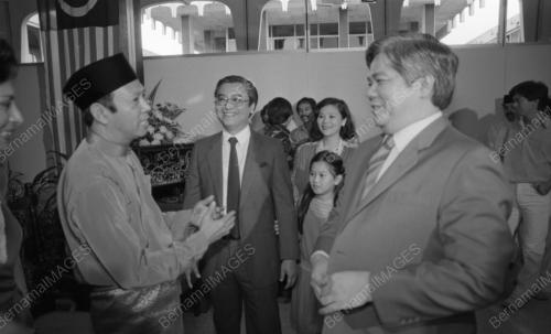 KL11_30072015_MUSA_HITAM