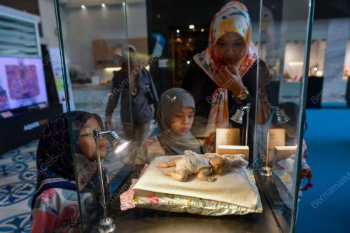 NINGYO MUZIUM NEGARA