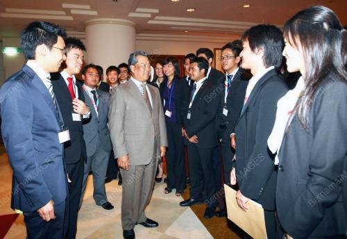 MUHYIDDIN YASSIN