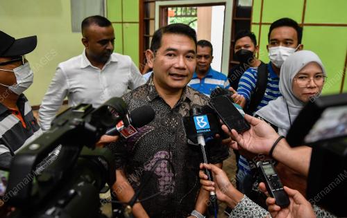 MOHD RAFIZI RAMLI