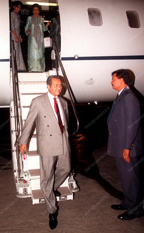 KL12-120200_PM_PULANG_07012016