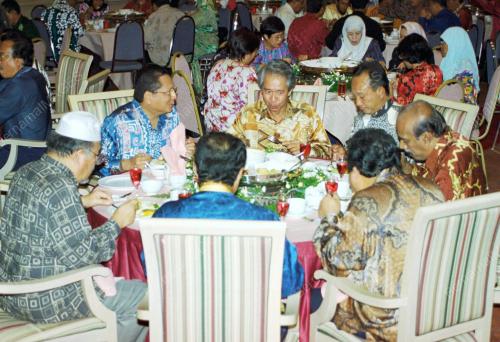 KL12-16_02_2001MAJLIS_19012016