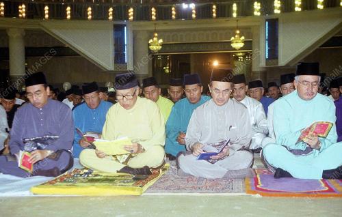 KL12-30_07_2001_AGONG-YASIN_28012016