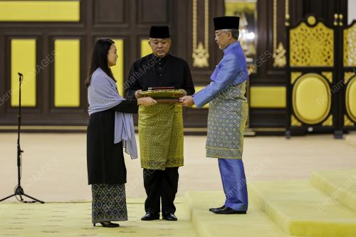 AL-SULTAN ABDULLAH RI'AYATUDDIN AL-MUSTAFA BILLAH SHAH