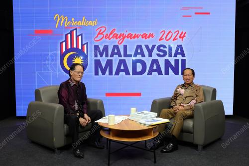 DATUK SERI AHMAD MASLAN