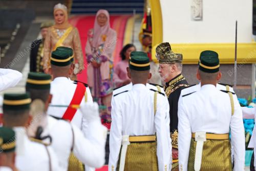 ISTIADAT PERTABALAN YANG DI-PERTUAN AGONG KE-17