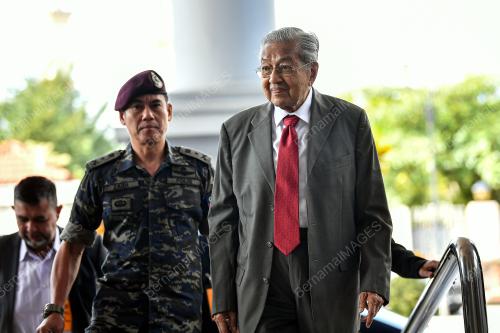 KOMPLEKS MAHKAMAH KUALA LUMPUR