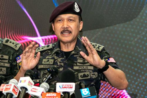 DATUK SERI MOHD YUSRI HASSAN BASRI