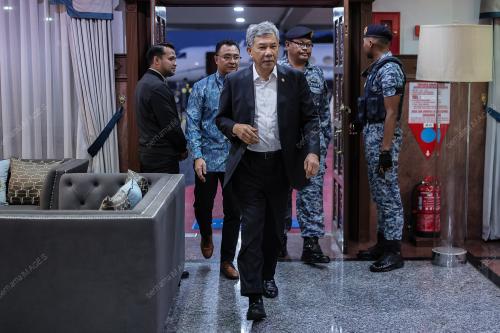 DATUK SERI MOHAMAD HASAN