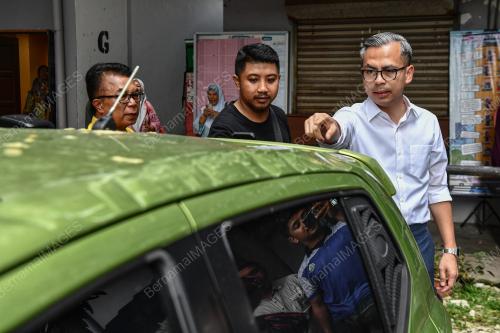 FAHMI FADZIL
