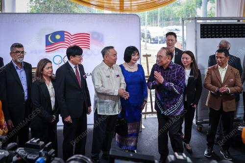 DATUK SERI ANWAR IBRAHIM