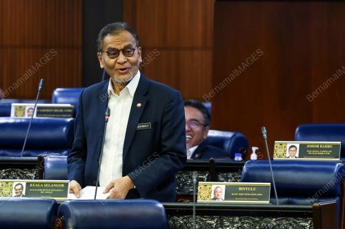 DATUK SERI DR DZULKEFLY AHMAD