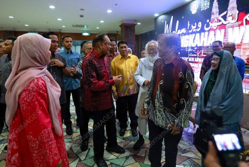DATUK SERI ANWAR IBRAHIM