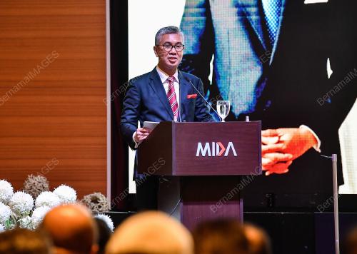 TENGKU DATUK SERI ZAFRUL ABDUL AZIZ
