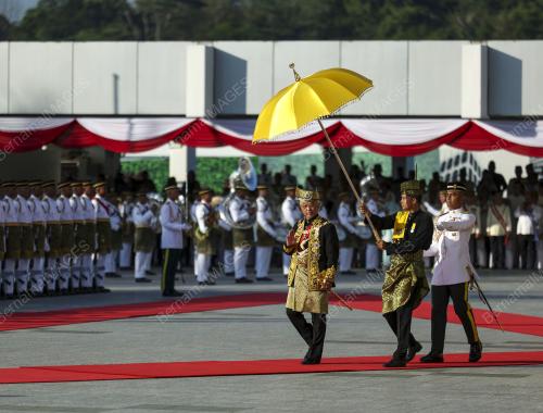 AL-SULTAN ABDULLAH RI'AYATUDDIN AL-MUSTAFA BILLAH SHAH